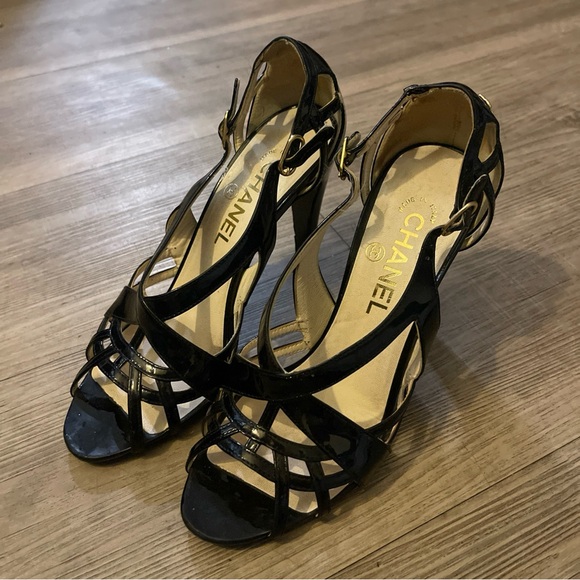 Authentic CHANEL Black Patent Leather Logo Pumps Sandals Shoes 37.5